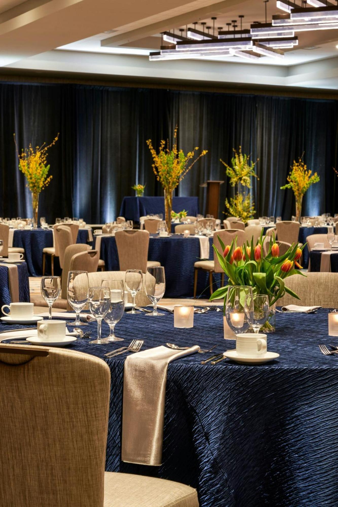 מלון The Westin אינדיאנפוליס מראה חיצוני תמונה